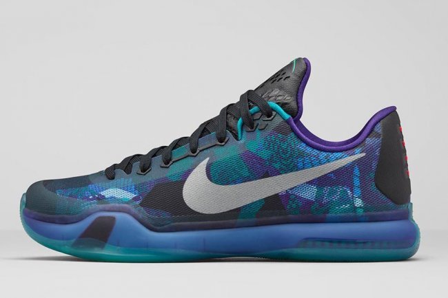 Nike Zoom Kobe 10 Low-Top Basketball Shoes