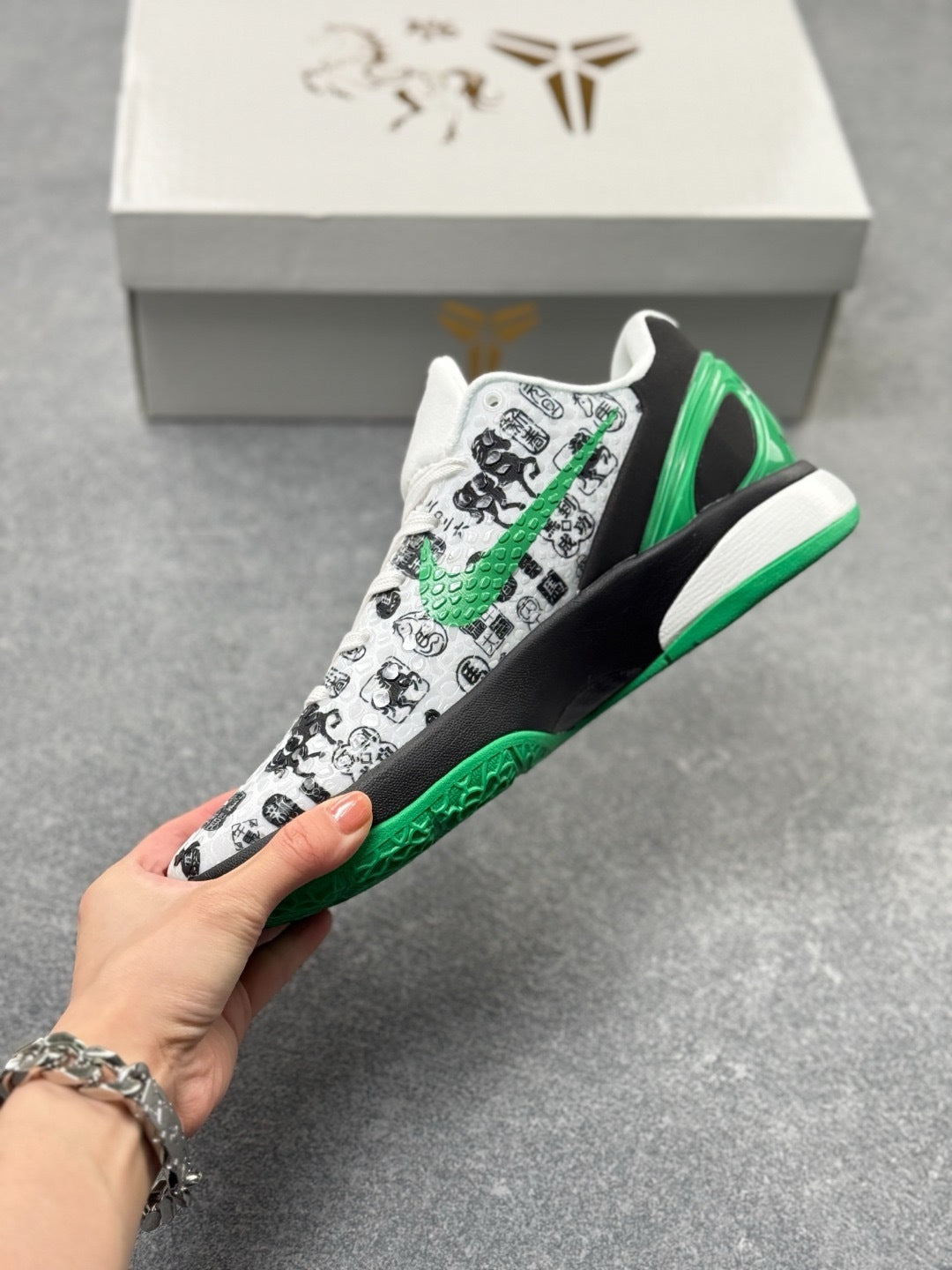 Nike Zoom Kobe 6 Basketball Shoes