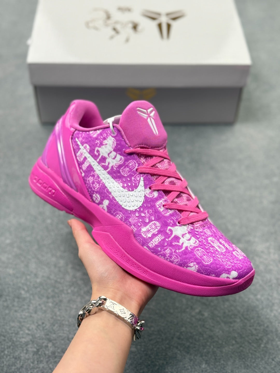 Nike Zoom Kobe 6 Basketball Shoes