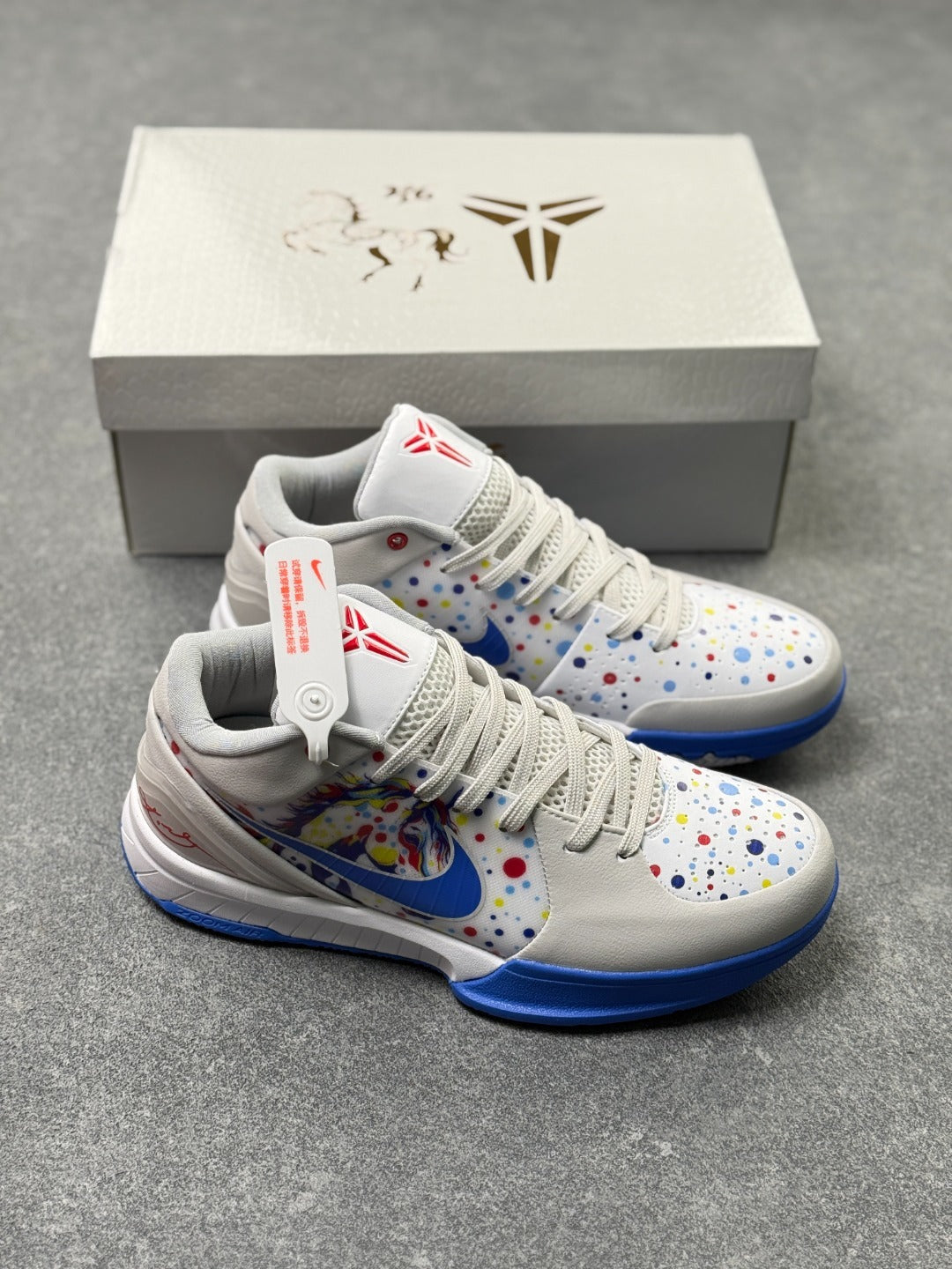 Nike Zoom Kobe 4 Basketball Shoes (Men's & Women's)