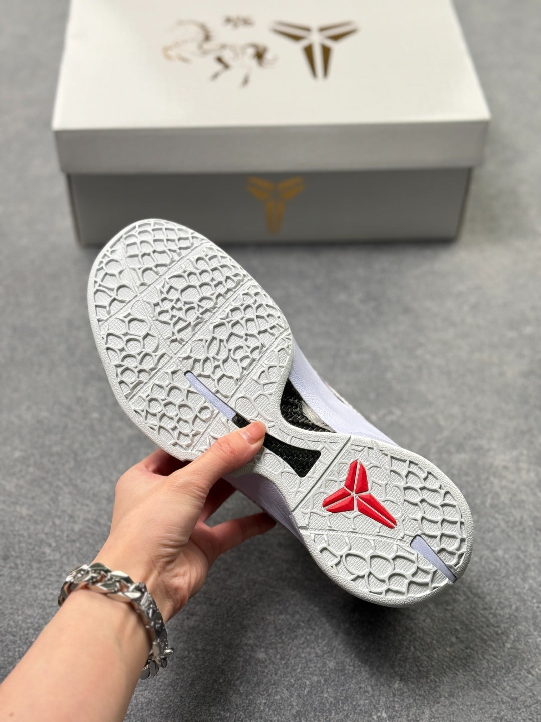 Nike Zoom Kobe 6 Basketball Shoes