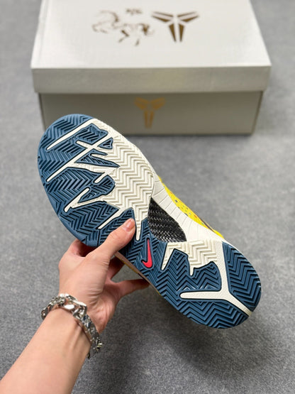 Nike Zoom Kobe 4 Basketball Shoes (Men's & Women's)