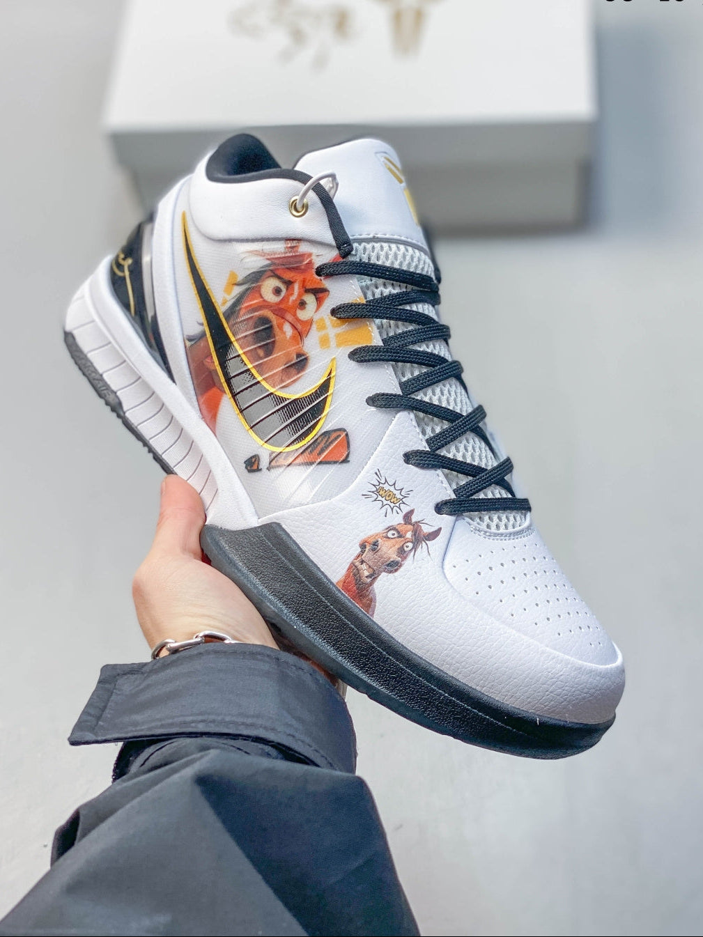 Nike Zoom Kobe 4 Basketball Shoes (Men's & Women's)
