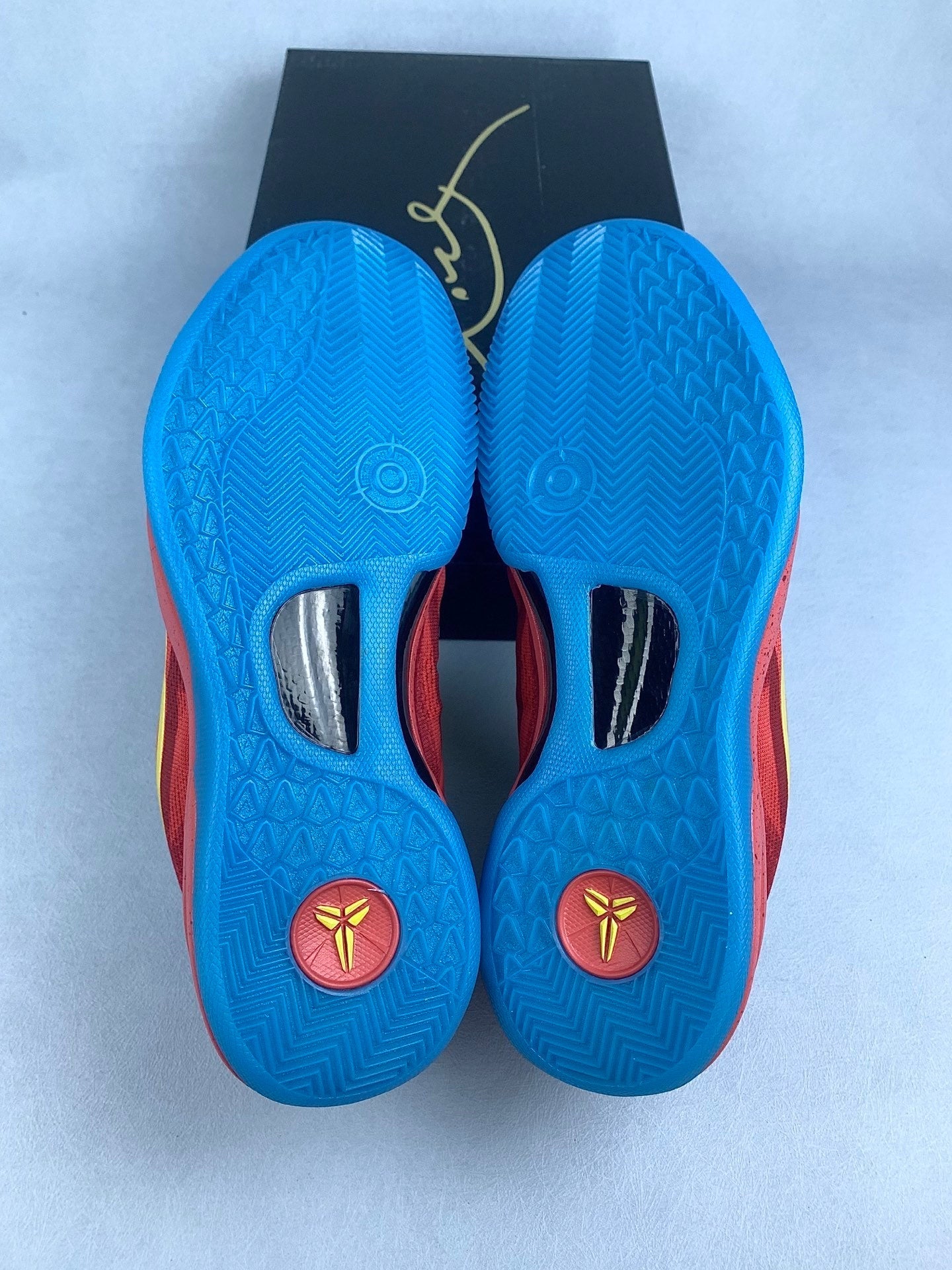 Nike Zoom Kobe 8 Basketball Shoes